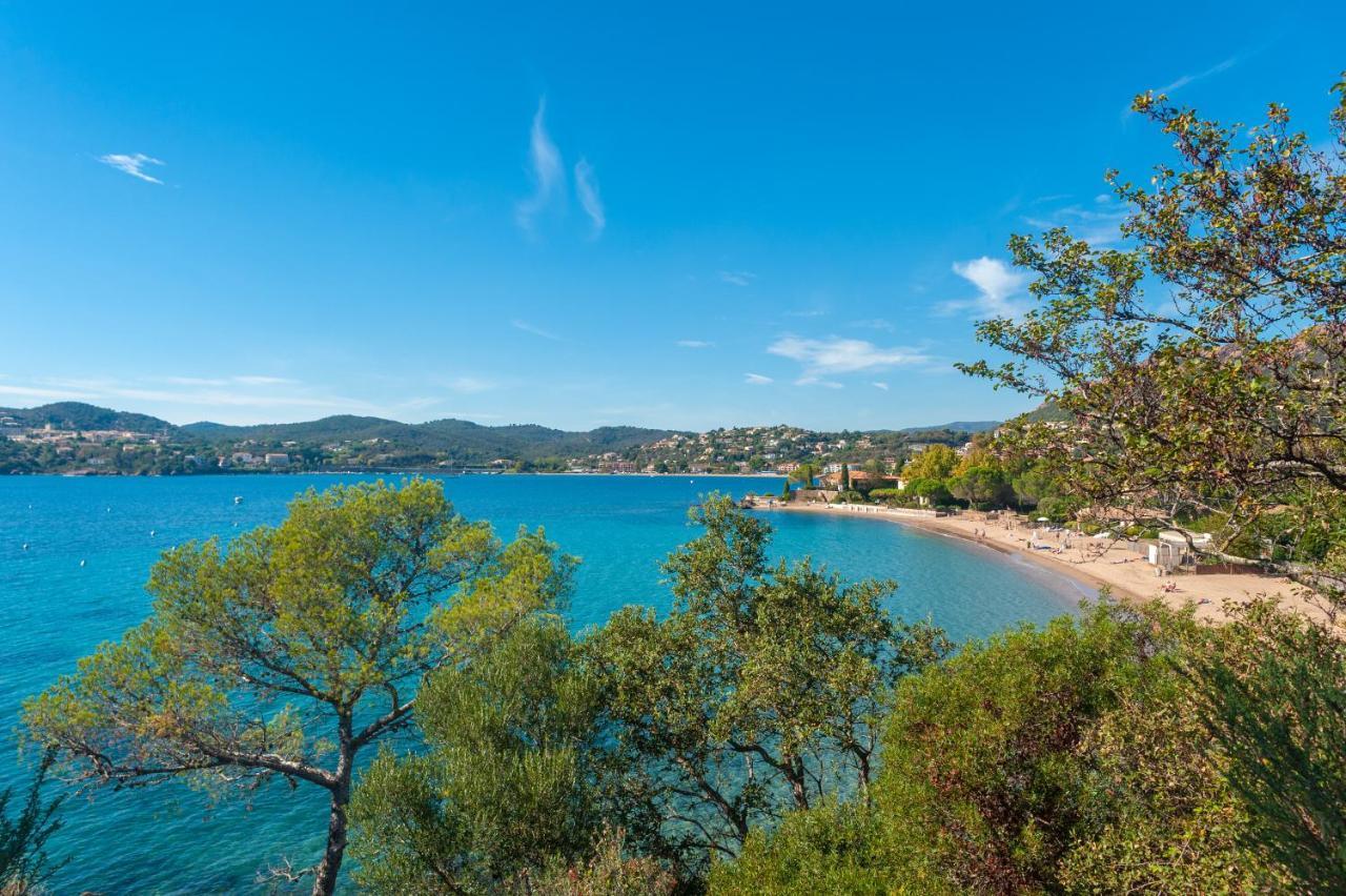 Agay Cap Esterel Village Allee Fleurs - F2 Clim Vue Golf Et Mer - Grande Terrasse Plein Sud Saint-Raphaël Екстериор снимка