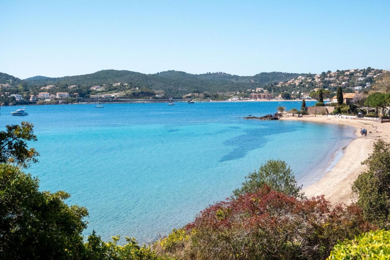Agay Cap Esterel Village Allee Fleurs - F2 Clim Vue Golf Et Mer - Grande Terrasse Plein Sud Saint-Raphaël Екстериор снимка