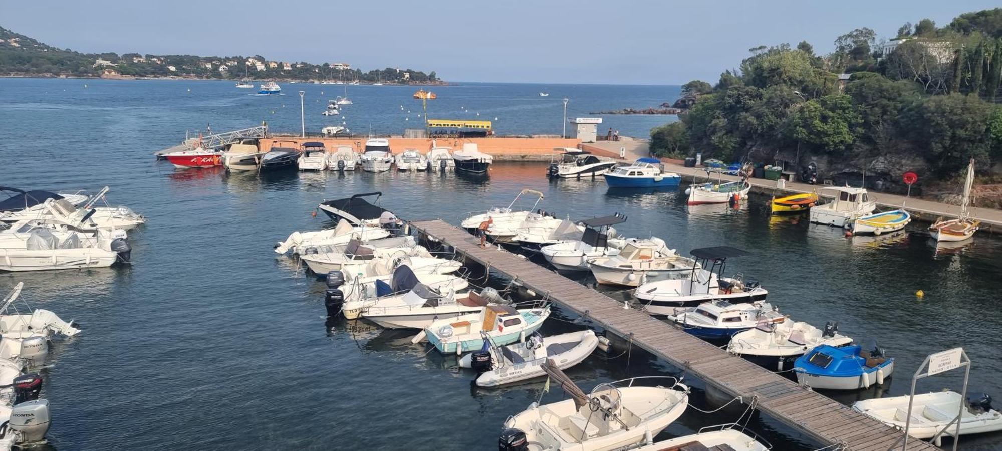 Agay Cap Esterel Village Allee Fleurs - F2 Clim Vue Golf Et Mer - Grande Terrasse Plein Sud Saint-Raphaël Екстериор снимка