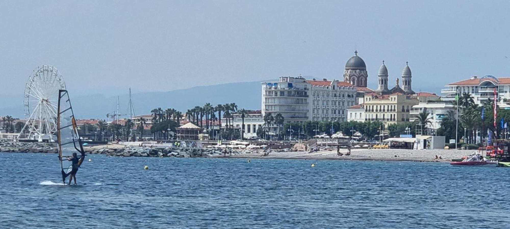 Agay Cap Esterel Village Allee Fleurs - F2 Clim Vue Golf Et Mer - Grande Terrasse Plein Sud Saint-Raphaël Екстериор снимка