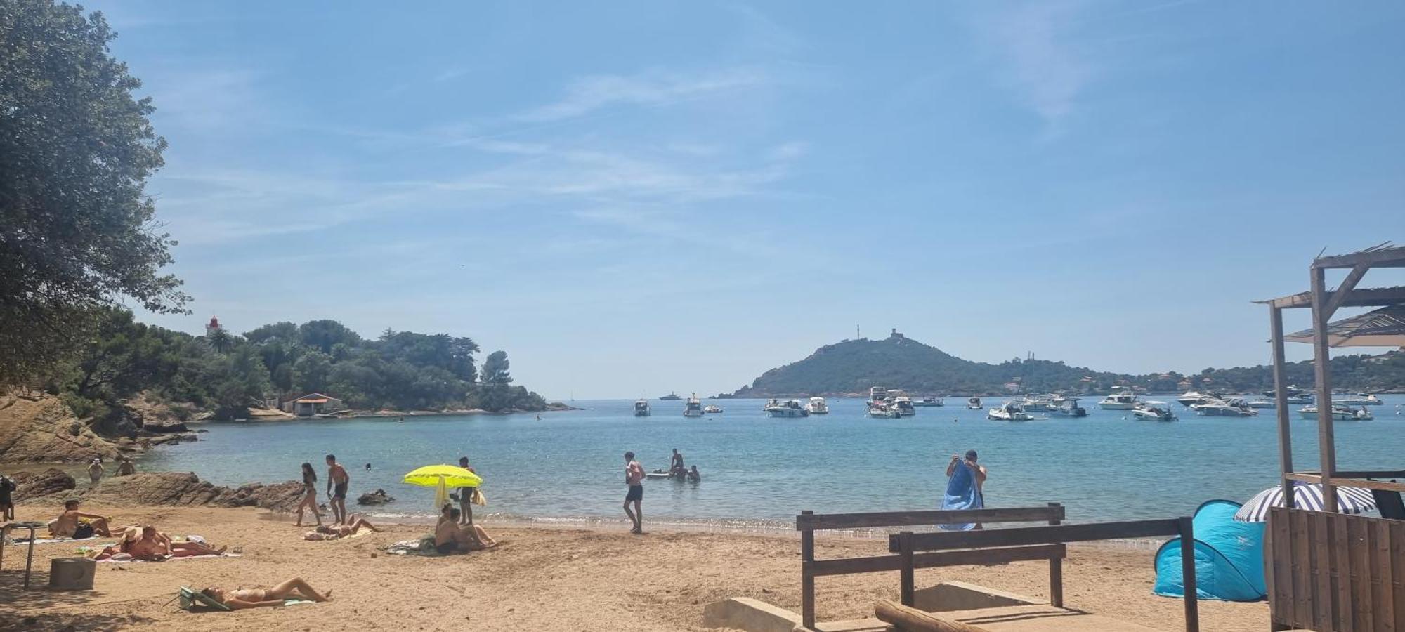 Agay Cap Esterel Village Allee Fleurs - F2 Clim Vue Golf Et Mer - Grande Terrasse Plein Sud Saint-Raphaël Екстериор снимка