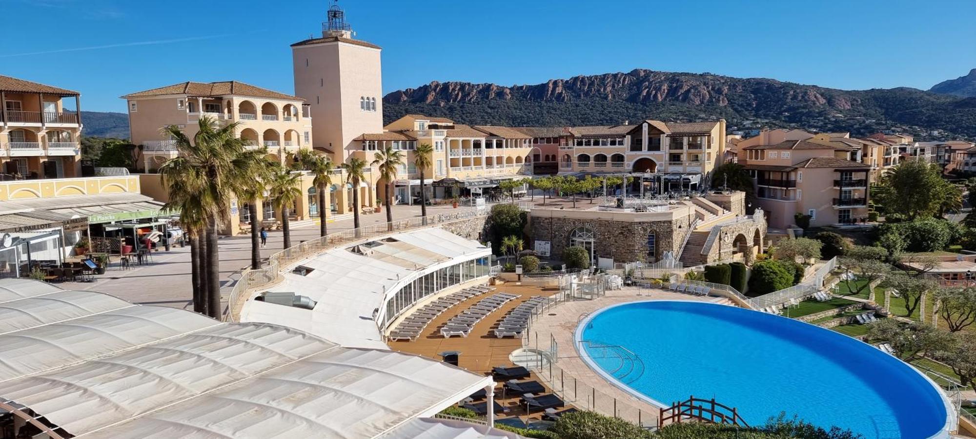 Agay Cap Esterel Village Allee Fleurs - F2 Clim Vue Golf Et Mer - Grande Terrasse Plein Sud Saint-Raphaël Екстериор снимка