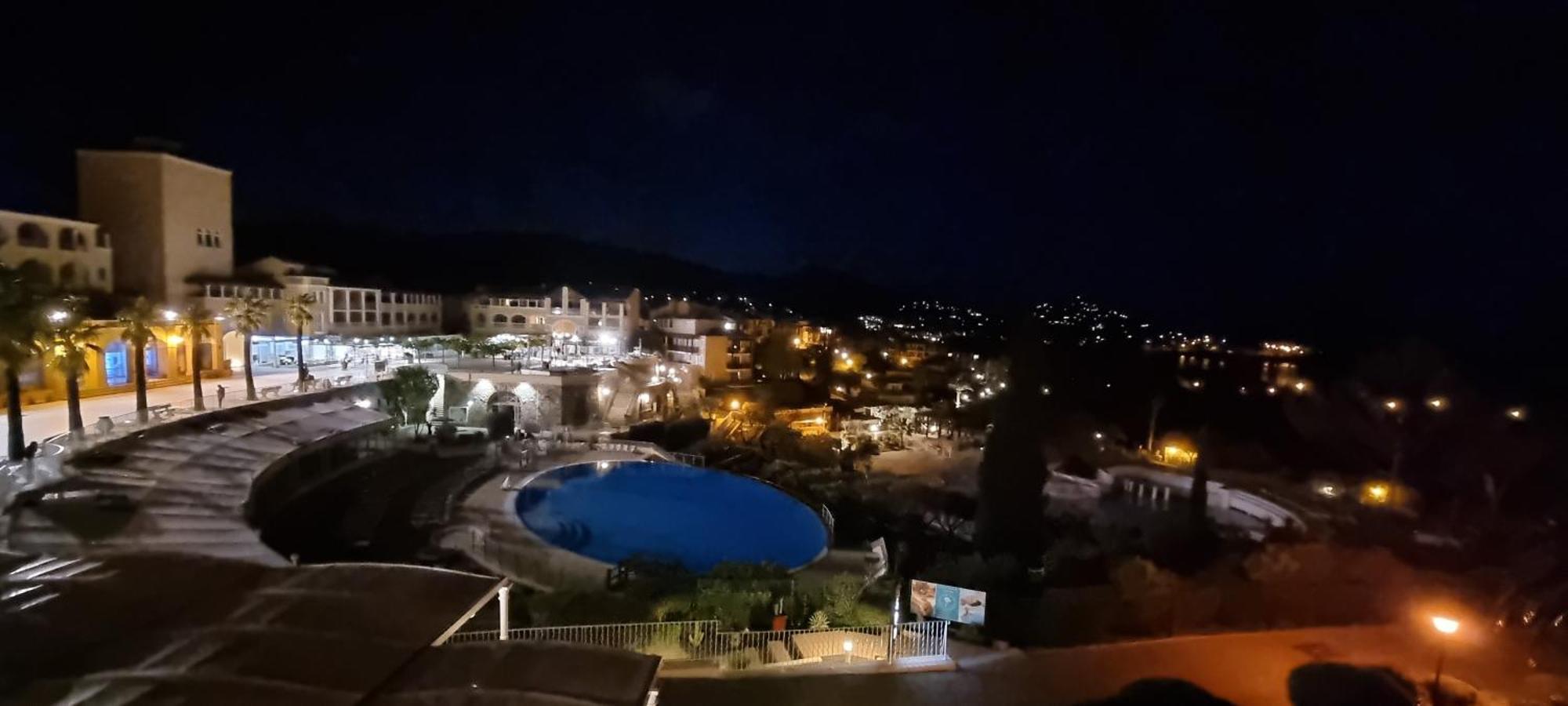 Agay Cap Esterel Village Allee Fleurs - F2 Clim Vue Golf Et Mer - Grande Terrasse Plein Sud Saint-Raphaël Екстериор снимка